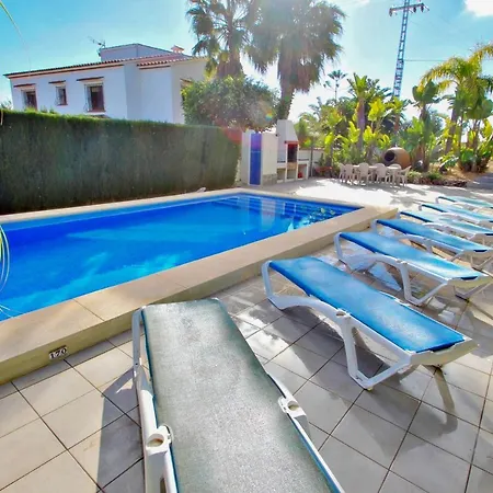 Estrella - With Stunning Views And Private Pool In *