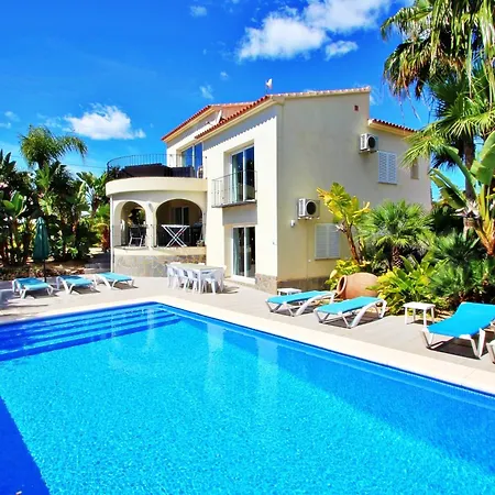 Estrella - With Stunning Views And Private Pool In Benissa