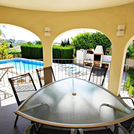 Estrella - With Stunning Views And Private Pool In