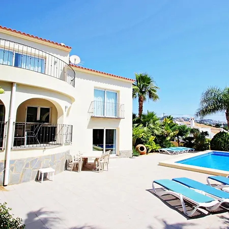 Estrella - With Stunning Views And Private Pool In Villa *
