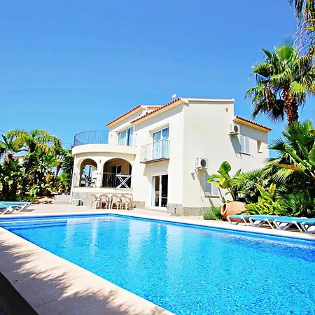 Estrella - With Stunning Views And Private Pool In Villa Benissa