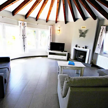 Estrella - With Stunning Views And Private Pool In Villa *